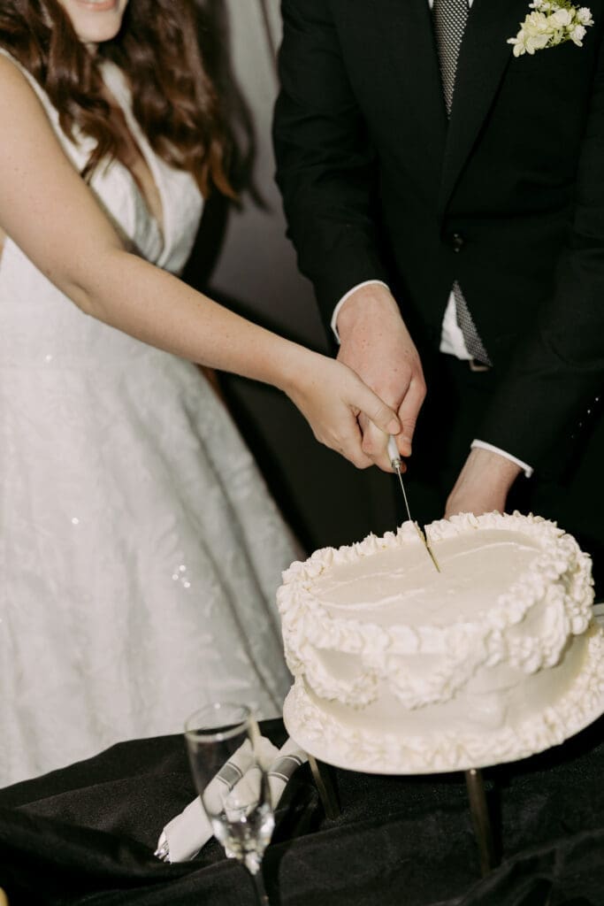 asheville cake cutting